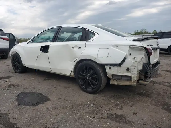 1N4AL3AP0JC474626 2018 NISSAN ALTIMA - Image 2