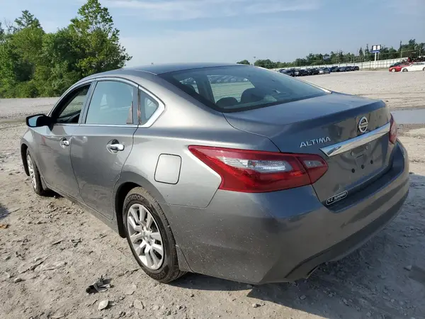 1N4AL3AP0JC477753 2018 NISSAN ALTIMA - Image 2
