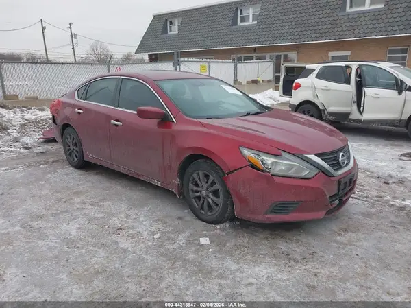 1N4AL3AP0JC478823 2018 NISSAN ALTIMA - Image 1