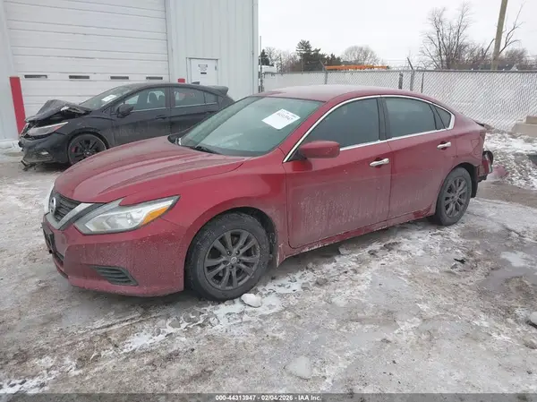 1N4AL3AP0JC478823 2018 NISSAN ALTIMA - Image 2