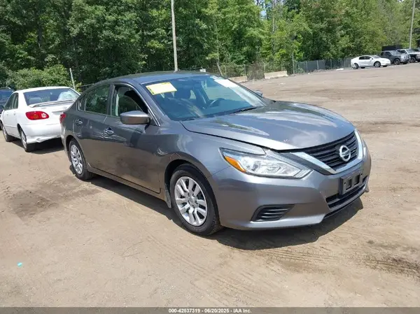 1N4AL3AP0JC479504 2018 NISSAN ALTIMA - Image 1