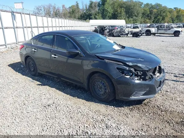 1N4AL3AP1GC109588 2016 NISSAN ALTIMA - Image 1