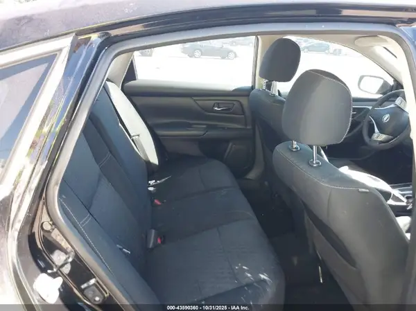 1N4AL3AP1GC109588 2016 NISSAN ALTIMA - Image 8