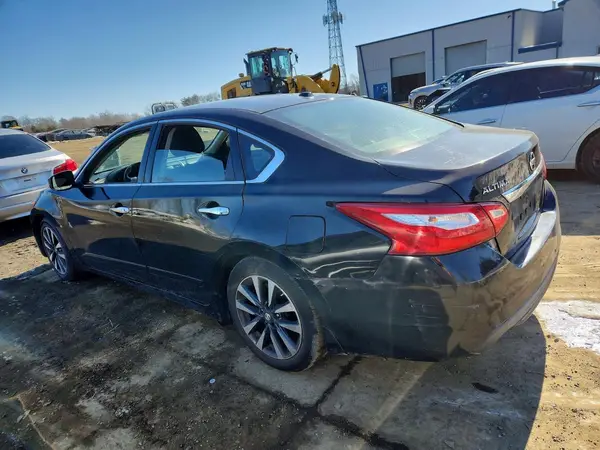 1N4AL3AP1GC110241 2016 NISSAN ALTIMA - Image 2