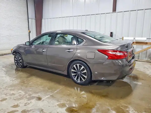 1N4AL3AP1GC111535 2016 NISSAN ALTIMA - Image 2