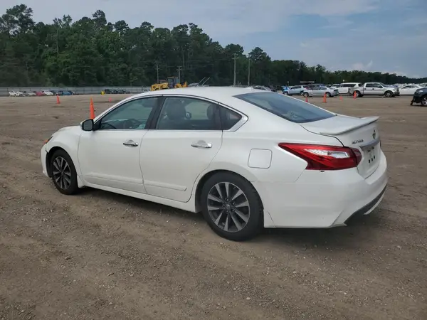 1N4AL3AP1GC116721 2016 NISSAN ALTIMA - Image 2