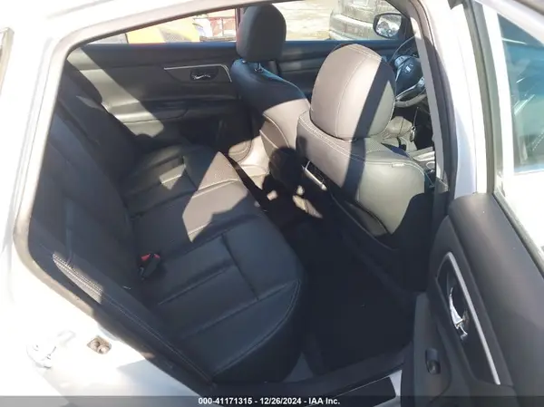 1N4AL3AP1GC119165 2016 NISSAN ALTIMA - Image 8