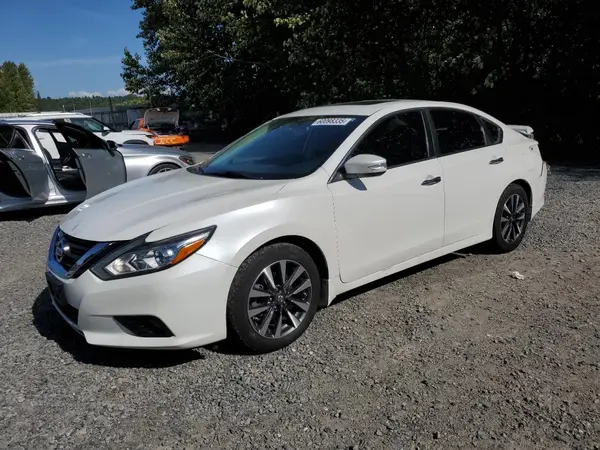 1N4AL3AP1GC127895 2016 NISSAN ALTIMA - Image 1