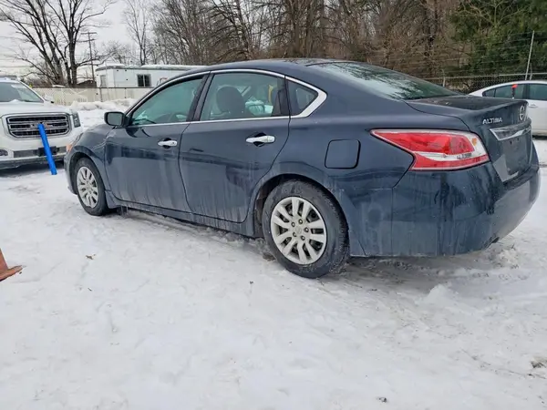 1N4AL3AP1GC128562 2016 NISSAN ALTIMA - Image 2