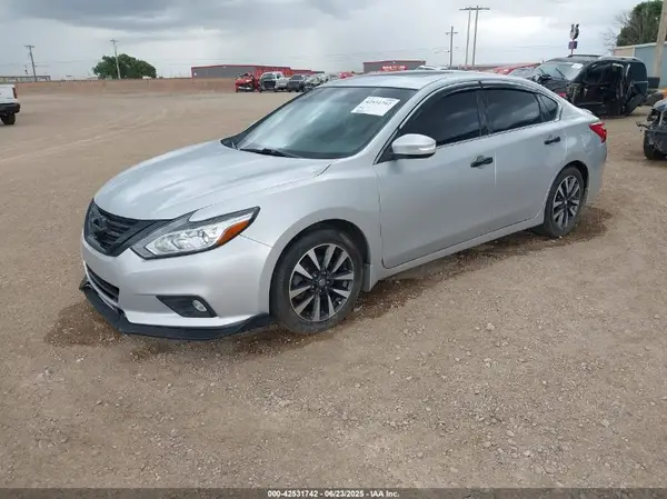 1N4AL3AP1GC129873 2016 NISSAN ALTIMA - Image 2
