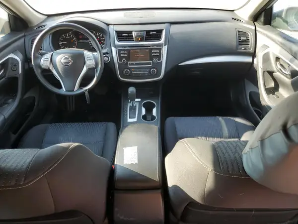 1N4AL3AP1GC130666 2016 NISSAN ALTIMA - Image 8