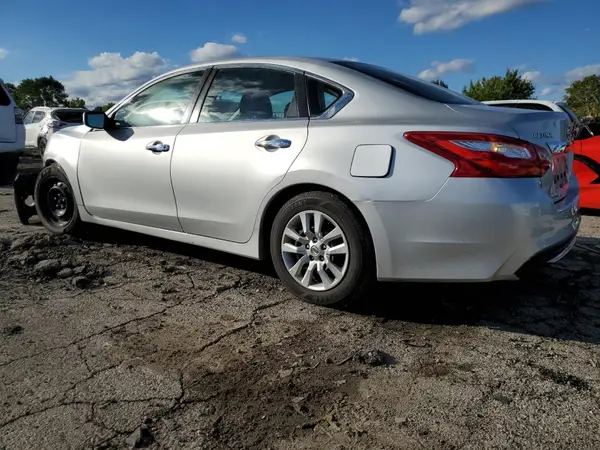 1N4AL3AP1GC134944 2016 NISSAN ALTIMA - Image 2