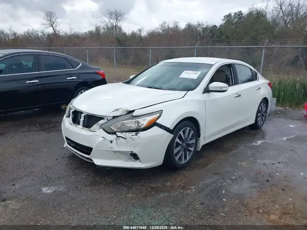 1N4AL3AP1GC137598 2016 NISSAN ALTIMA - Image 2