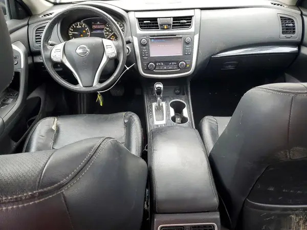 1N4AL3AP1GC143949 2016 NISSAN ALTIMA - Image 8