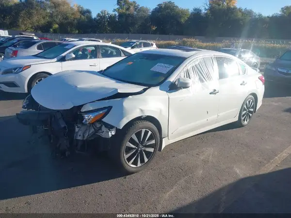 1N4AL3AP1GC144728 2016 NISSAN ALTIMA - Image 2