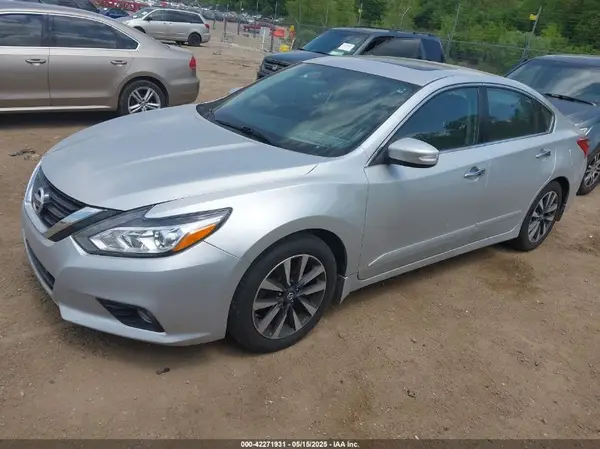 1N4AL3AP1GC146334 2016 NISSAN ALTIMA - Image 2