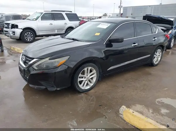 1N4AL3AP1GC147760 2016 NISSAN ALTIMA - Image 2