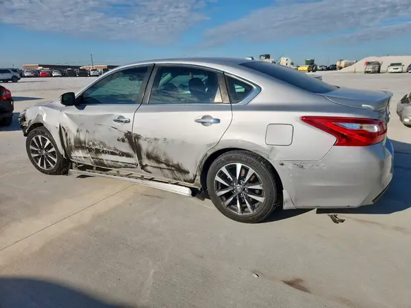 1N4AL3AP1GC150304 2016 NISSAN ALTIMA - Image 2