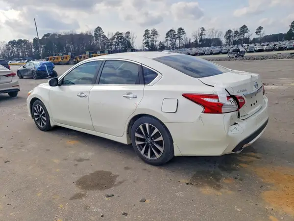 1N4AL3AP1GC150562 2016 NISSAN ALTIMA - Image 2
