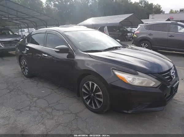 1N4AL3AP1GC152778 2016 NISSAN ALTIMA - Image 1