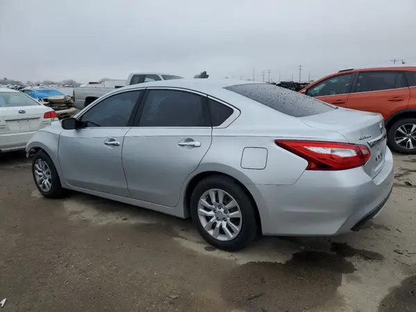 1N4AL3AP1GC155972 2016 NISSAN ALTIMA - Image 2