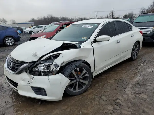 1N4AL3AP1GC157057 2016 NISSAN ALTIMA - Image 1