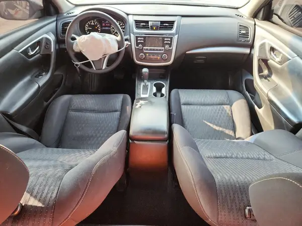 1N4AL3AP1GC170875 2016 NISSAN ALTIMA - Image 8