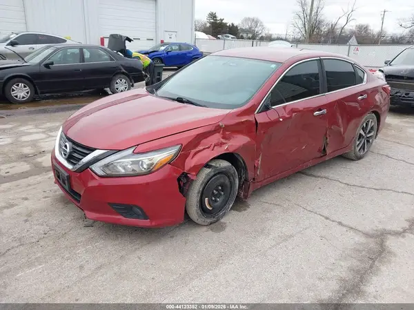 1N4AL3AP1GC176112 2016 NISSAN ALTIMA - Image 2