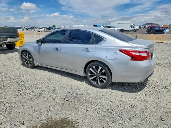 1N4AL3AP1GC177423 2016 NISSAN ALTIMA - Image 2