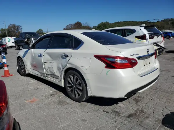 1N4AL3AP1GC178877 2016 NISSAN ALTIMA - Image 2