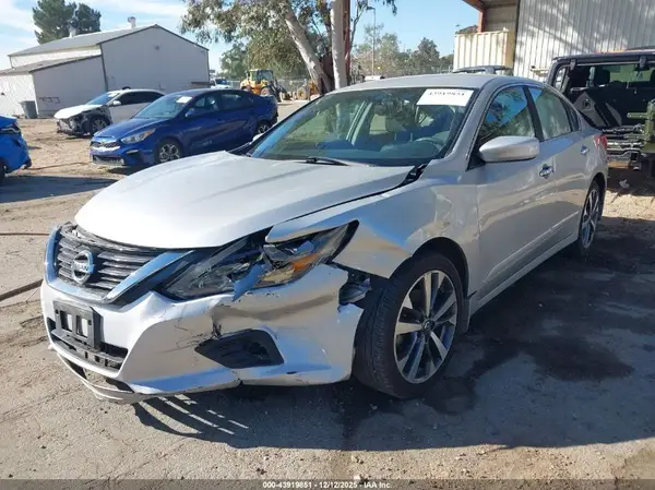 1N4AL3AP1GC179589 2016 NISSAN ALTIMA - Image 2