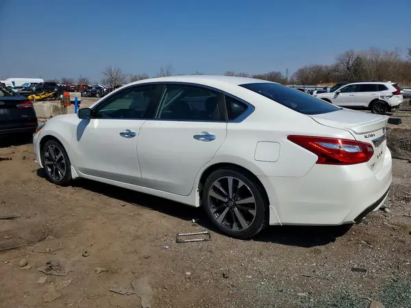 1N4AL3AP1GC179656 2016 NISSAN ALTIMA - Image 2