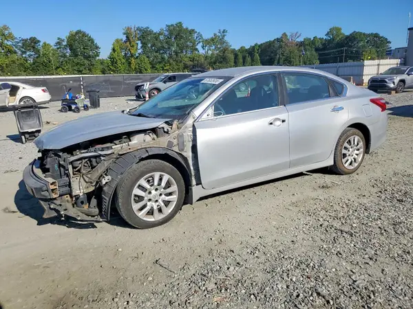 1N4AL3AP1GC181956 2016 NISSAN ALTIMA - Image 1