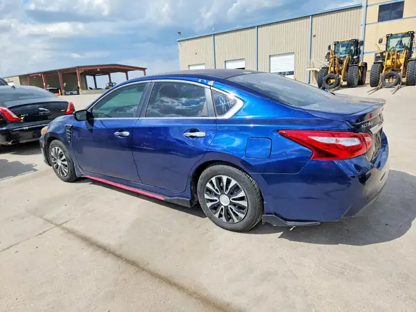 1N4AL3AP1GC183867 2016 NISSAN ALTIMA - Image 2