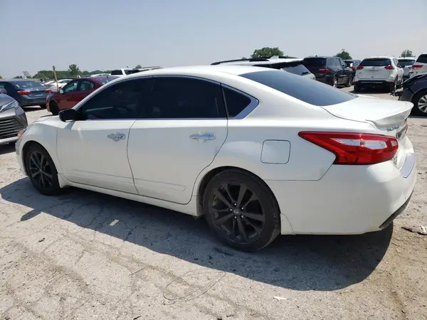 1N4AL3AP1GC185294 2016 NISSAN ALTIMA - Image 2