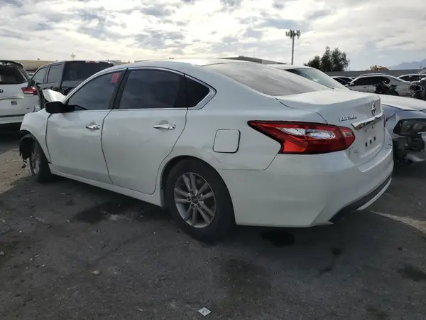 1N4AL3AP1GC185456 2016 NISSAN ALTIMA - Image 2