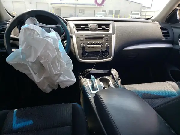 1N4AL3AP1GC185988 2016 NISSAN ALTIMA - Image 8