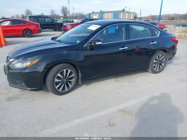 1N4AL3AP1GC186722 2016 NISSAN ALTIMA - Image 2