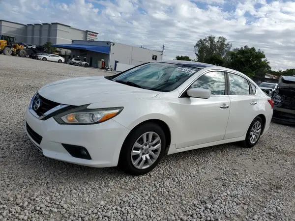 1N4AL3AP1GC188230 2016 NISSAN ALTIMA - Image 1