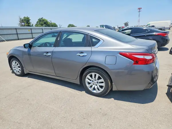 1N4AL3AP1GC188843 2016 NISSAN ALTIMA - Image 2