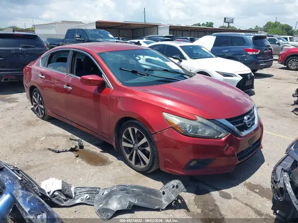 1N4AL3AP1GC190270 2016 NISSAN ALTIMA - Image 1