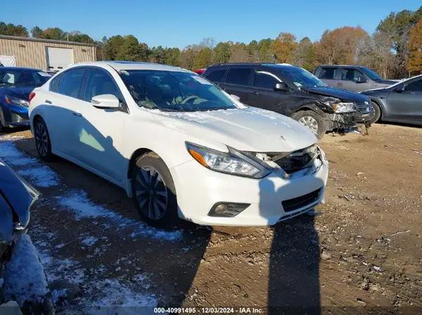 1N4AL3AP1GC191838 2016 NISSAN ALTIMA - Image 1