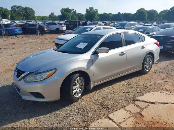 1N4AL3AP1GC192892 2016 NISSAN ALTIMA - Image 2