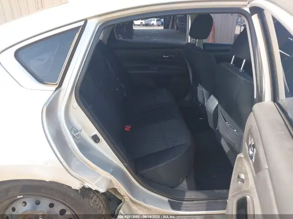 1N4AL3AP1GC192892 2016 NISSAN ALTIMA - Image 8
