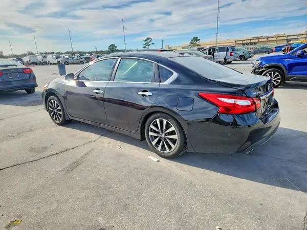 1N4AL3AP1GC193654 2016 NISSAN ALTIMA - Image 2
