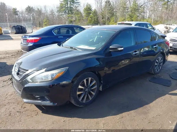 1N4AL3AP1GC194576 2016 NISSAN ALTIMA - Image 2