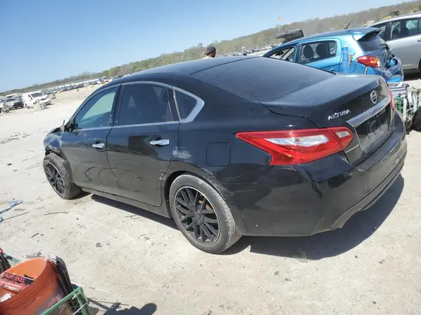 1N4AL3AP1GC196831 2016 NISSAN ALTIMA - Image 2