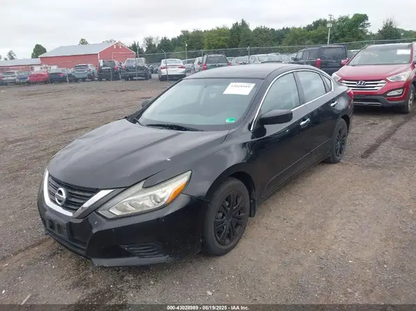 1N4AL3AP1GC198174 2016 NISSAN ALTIMA - Image 2