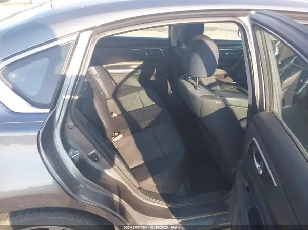 1N4AL3AP1GC205415 2016 NISSAN ALTIMA - Image 8