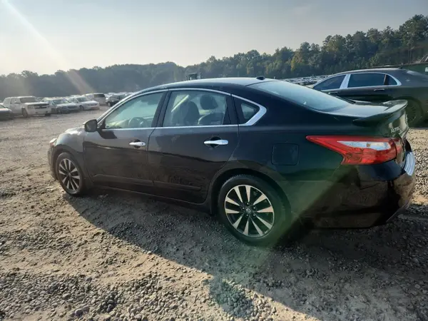 1N4AL3AP1GC205964 2016 NISSAN ALTIMA - Image 2